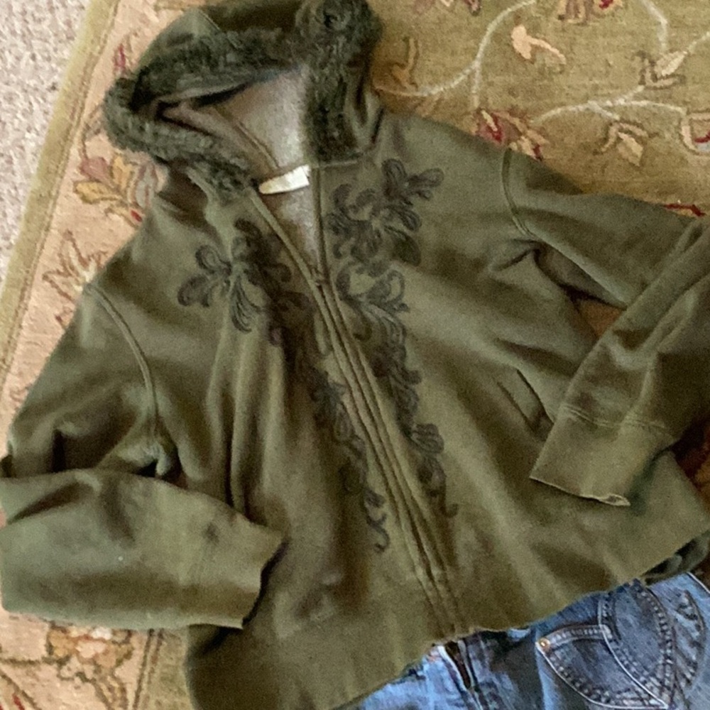 🫒 ZIP Front HOODIE Embroidered FAUX FUR Olive Green Studio Works Sport Sz Lg